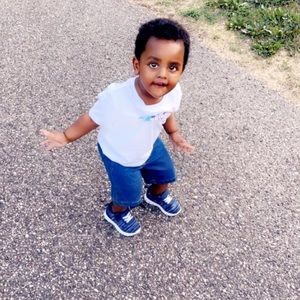 Meet your Posher, Hani